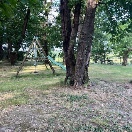 Maison De Campagne Chez Georges Saint-Sulpice-de-Pommiers エクステリア 写真