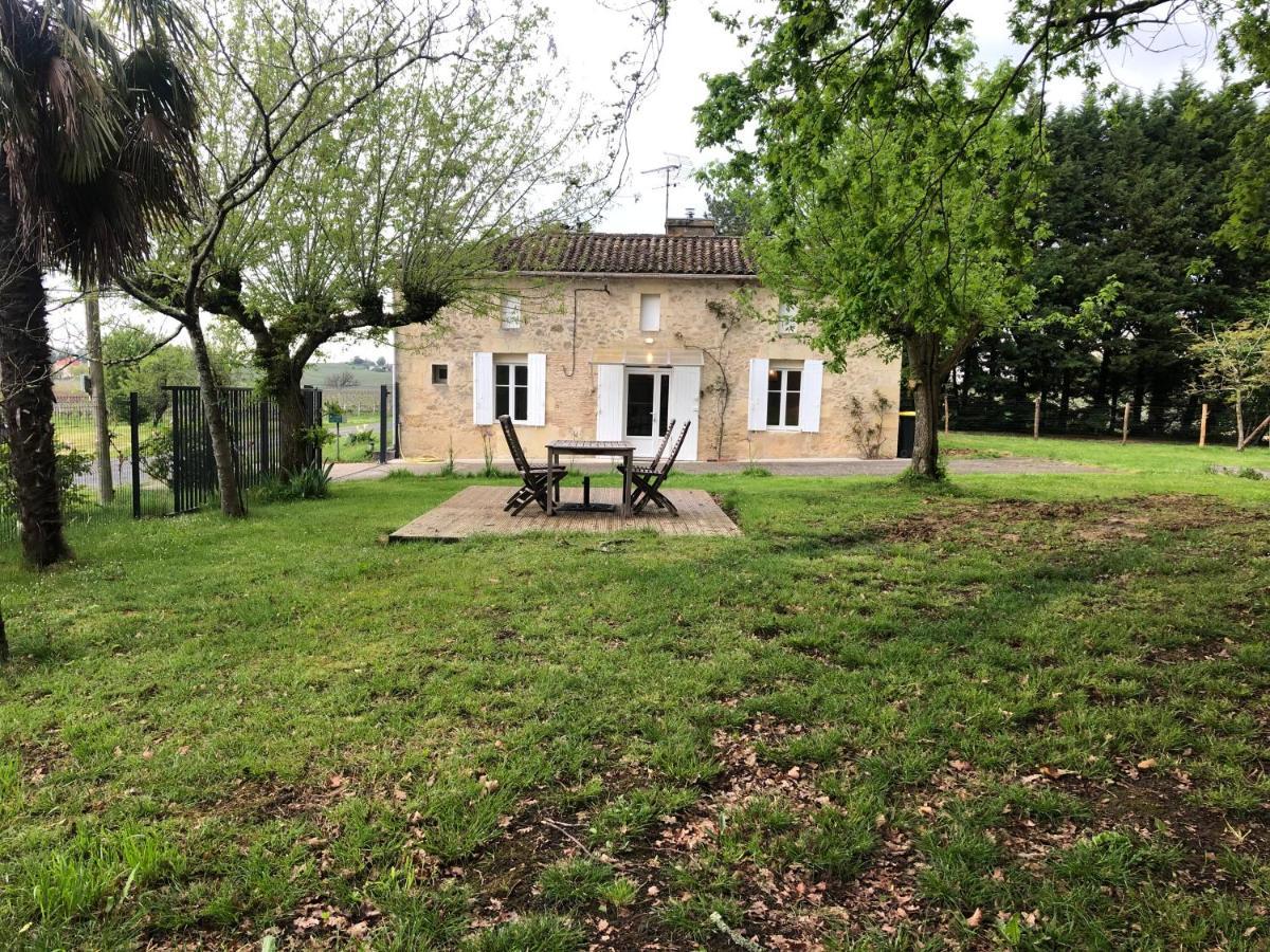 Maison De Campagne Chez Georges Saint-Sulpice-de-Pommiers エクステリア 写真